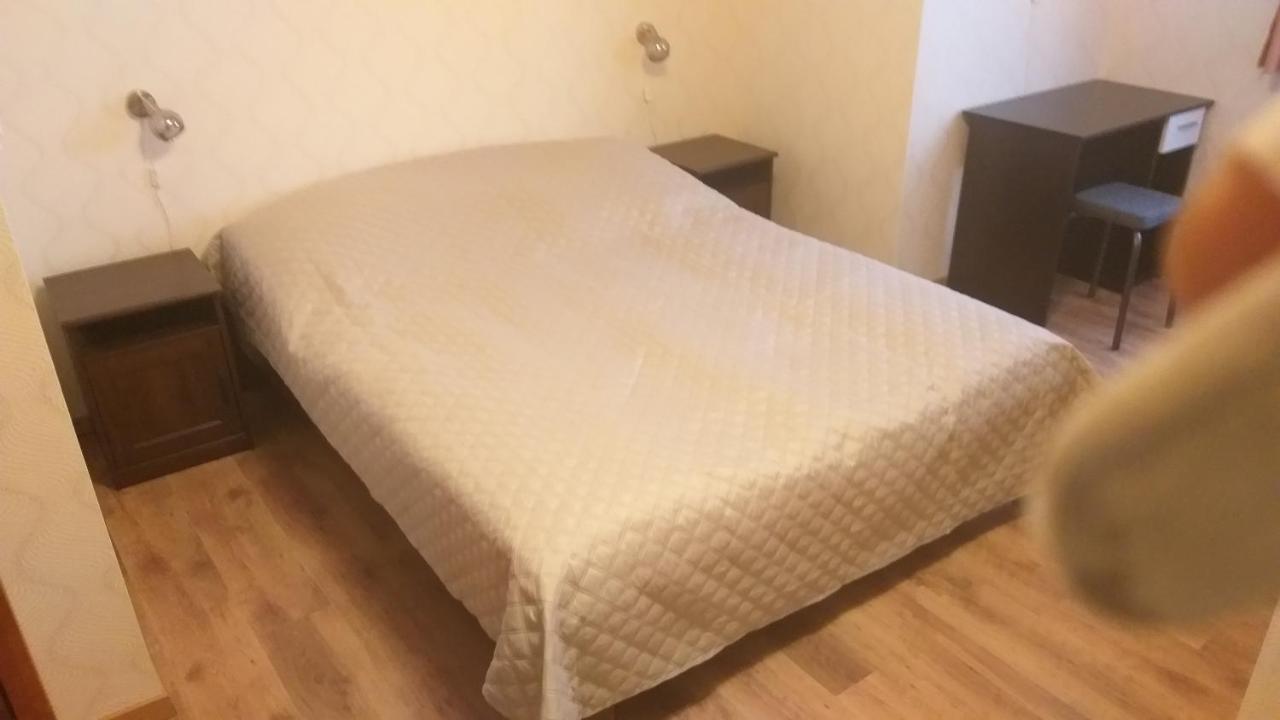 Karpatia Vendeghaz 1201 Будапеща Екстериор снимка